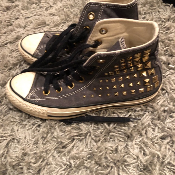 converse high top sneakers - Picture 3 of 5